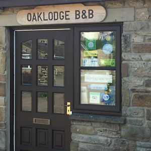 Oak Lodge Bed & Breakfast Leyburn Exterior photo