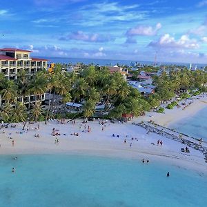 Kaani Grand Seaview Hotel Maafushi Exterior photo