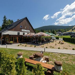 Penzion Neubauer Hotel Ostružná Exterior photo