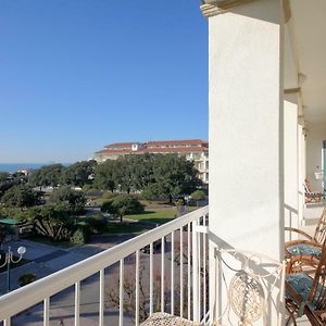 Elegante Attico Panoramico A 2 Passi Dal Mare Apartment Forte dei Marmi Exterior photo