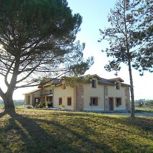 Gites Dans Une Maison D'Hotes "Lieu Dit Cruzel" Moissac Exterior photo