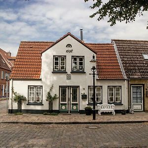 Friesenhaus Villa Friedrichstadt Exterior photo