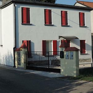 Casa Rossa Apartment Pianzano Exterior photo
