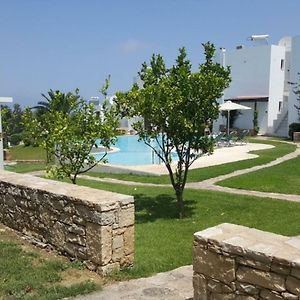 Splendid Holiday Home In Crete With Swimming Pool Rethymnon Exterior photo
