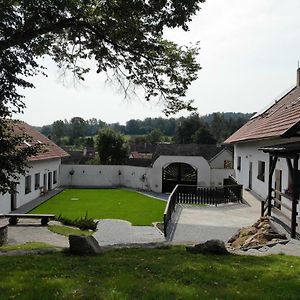 Statek Cesky Dvur Hotel Postupice Exterior photo