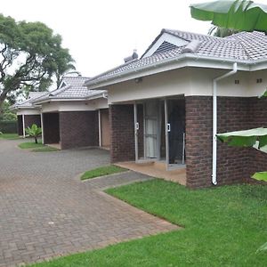 Primrose Mews Apartment Harare Exterior photo