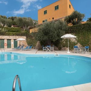 Italianway - Il Borgo Apartments Finale Ligure Exterior photo