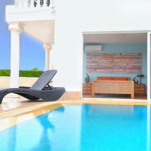 Beach Villa Sea View, Xxl Pool, 4 Bedroom Ayia Napa Exterior photo