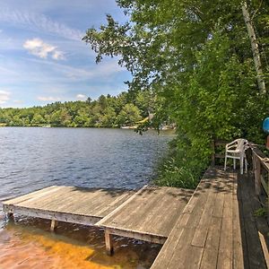 Waterfront New England House On Wickaboag Lake! Villa West Brookfield Exterior photo