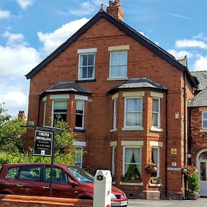 Chester Brooklands Bed & Breakfast Bed & Breakfast Exterior photo