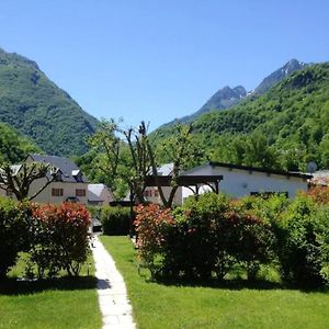 Maison De 4 Chambres Avec Jardin Clos Et Wifi A Luz Saint Sauveur Lourdes Exterior photo